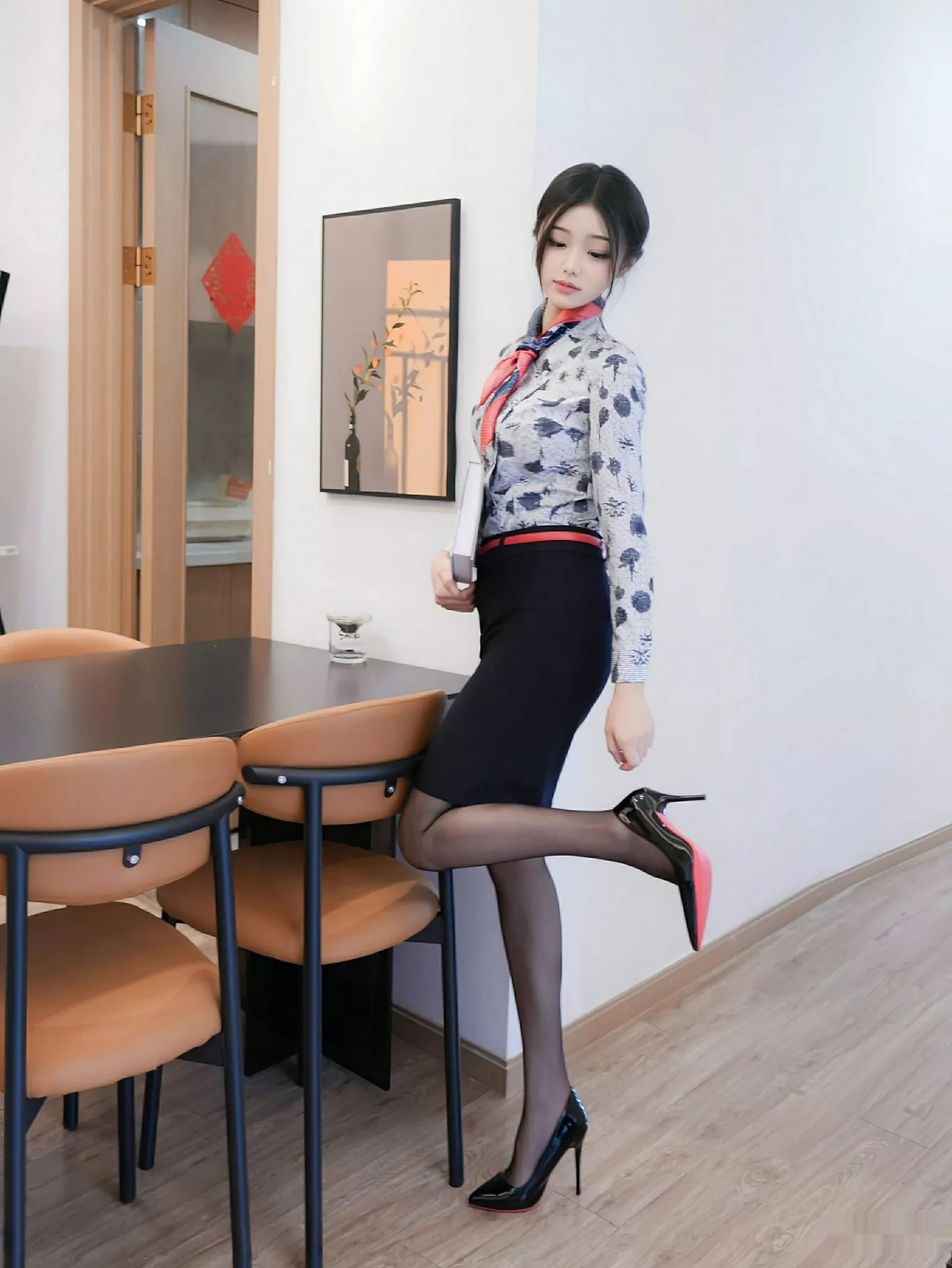 [XiuRen秀人网]第10579期尹甜甜写真-秀人集