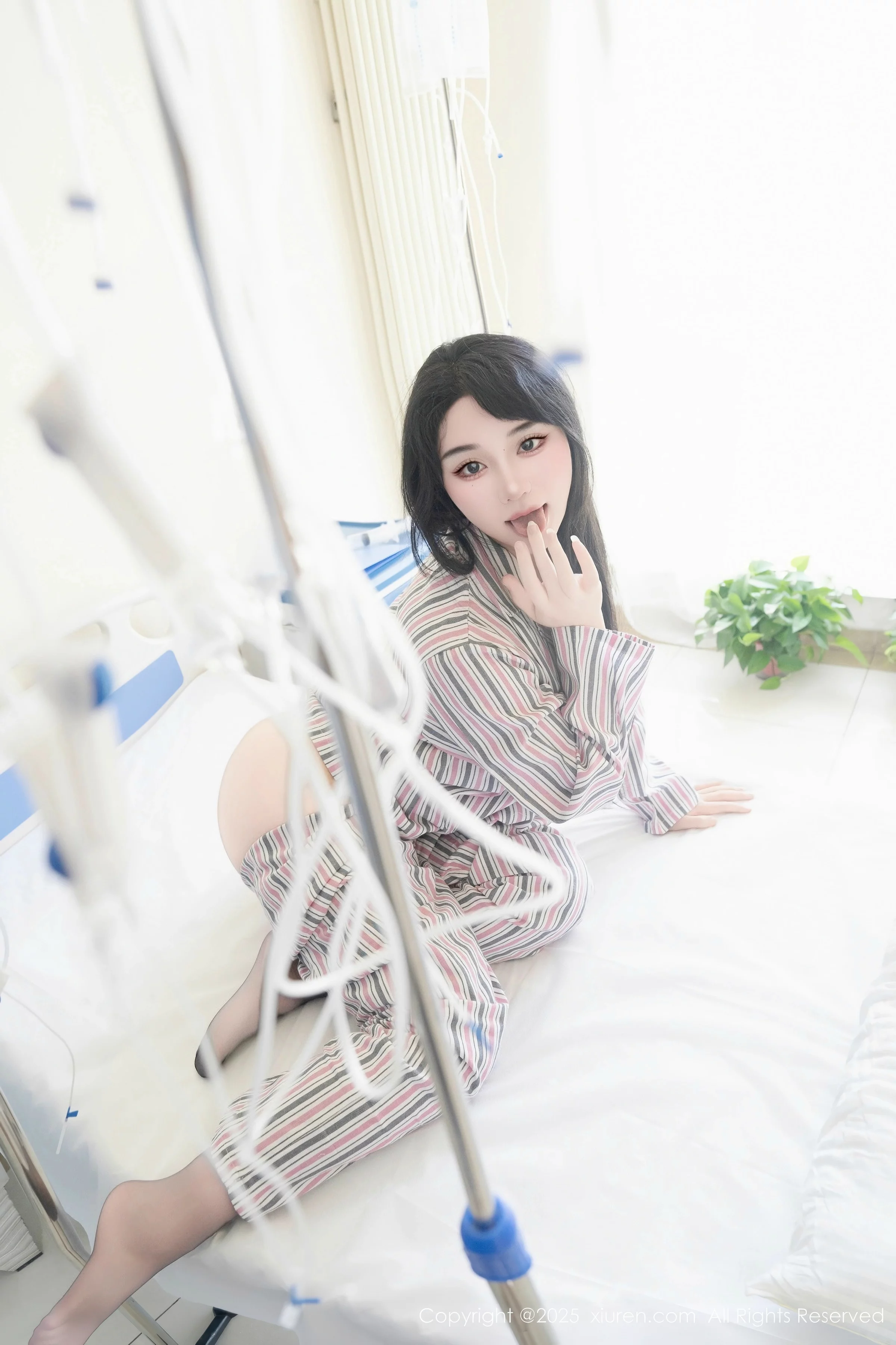 汐汐爱吃草莓写真