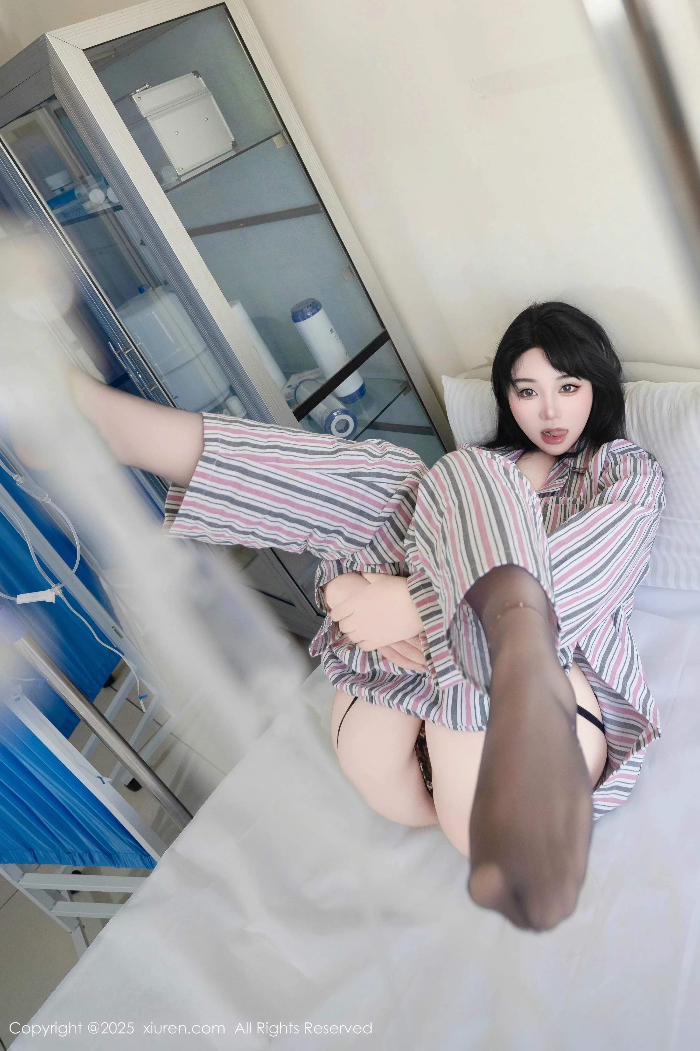 汐汐爱吃草莓写真