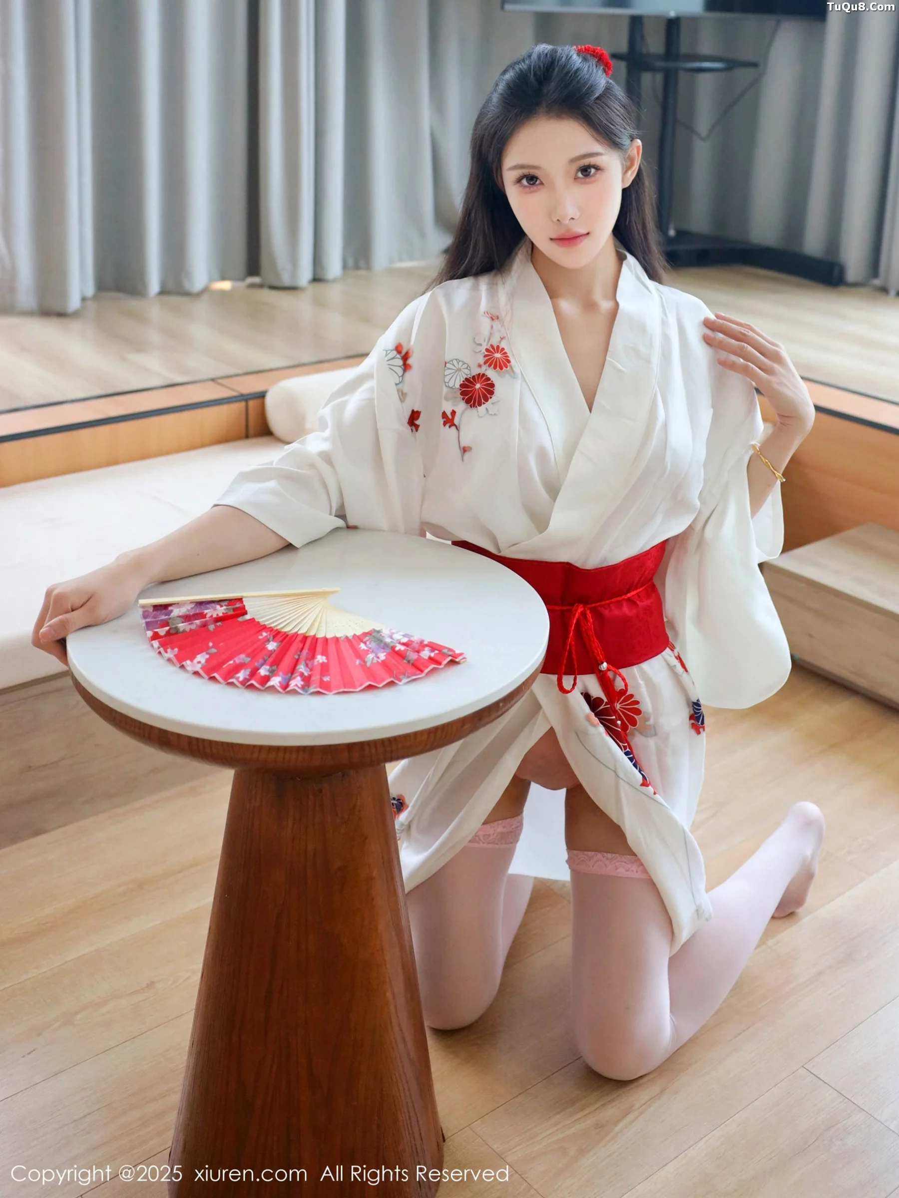 秀人集.com_[XiuRen秀人网]No.10767_模特梨霜儿性感粉色蕾丝内衣配粉色丝袜秀丰腴身材迷人诱惑写真83P