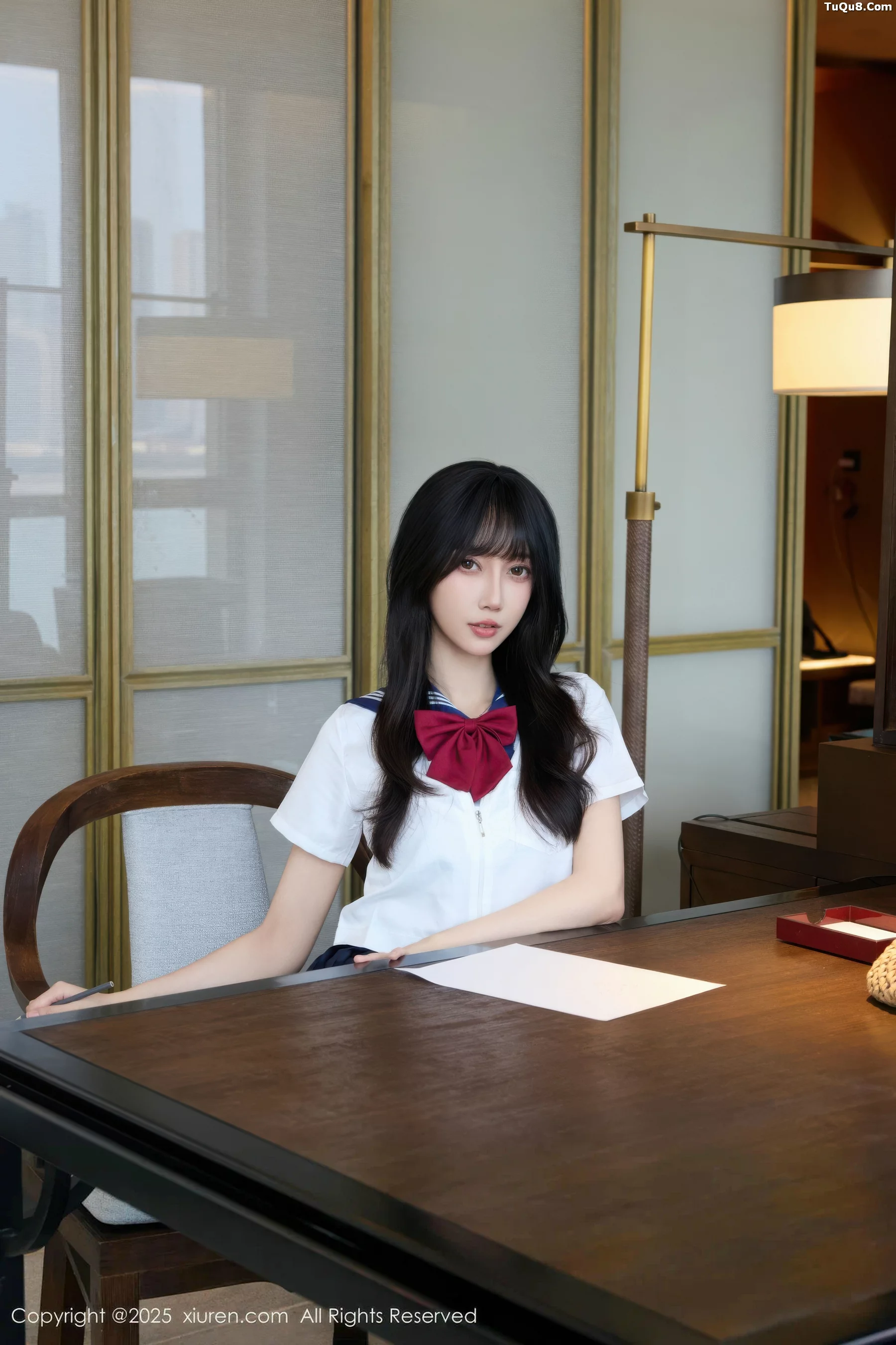 秀人集.com_[XiuRen秀人网]No.10766_模特玥儿玥er私房性感JK制服配超薄黑丝秀曼妙身姿迷人诱惑写真68P