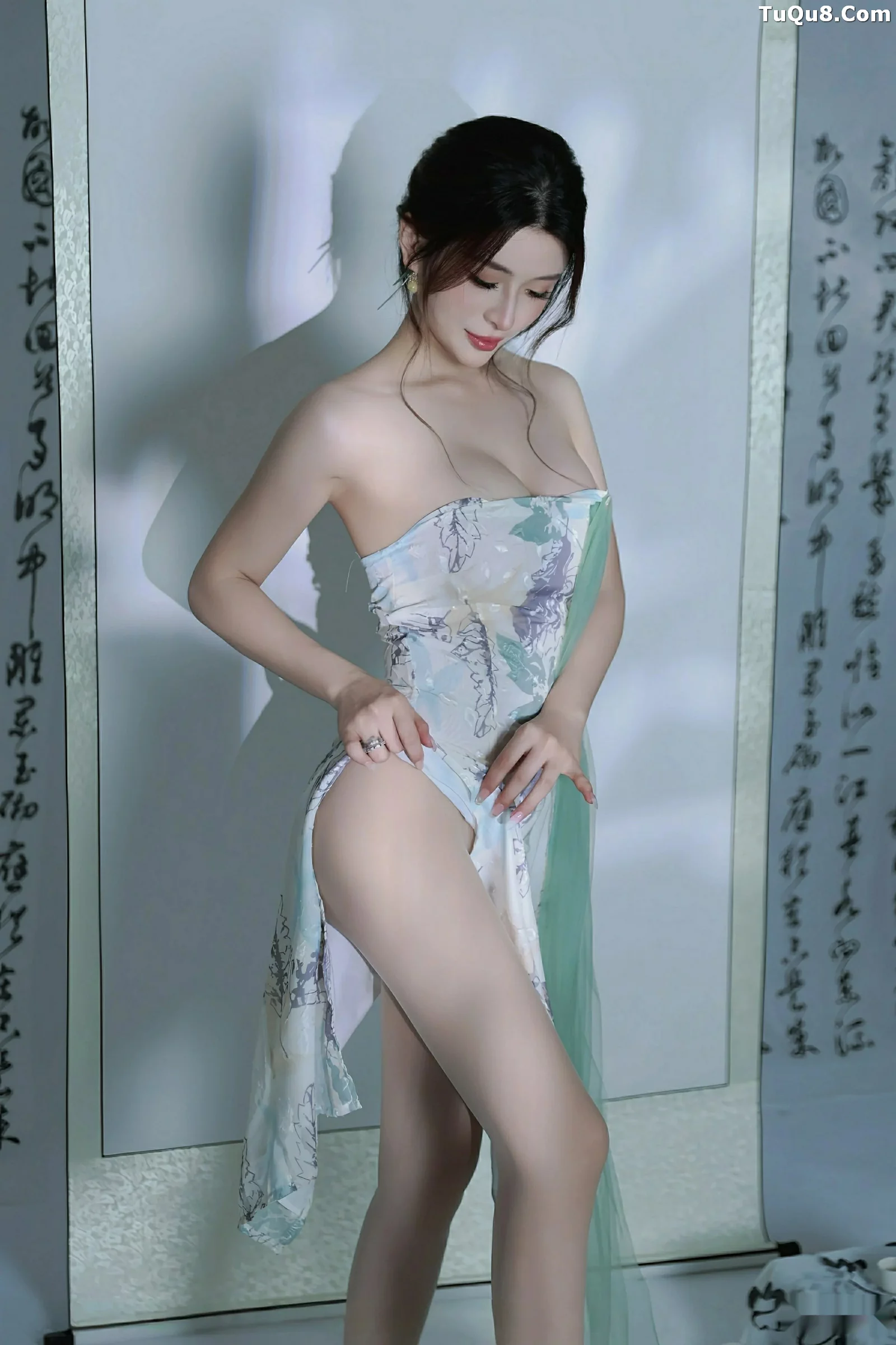阿依莎写真