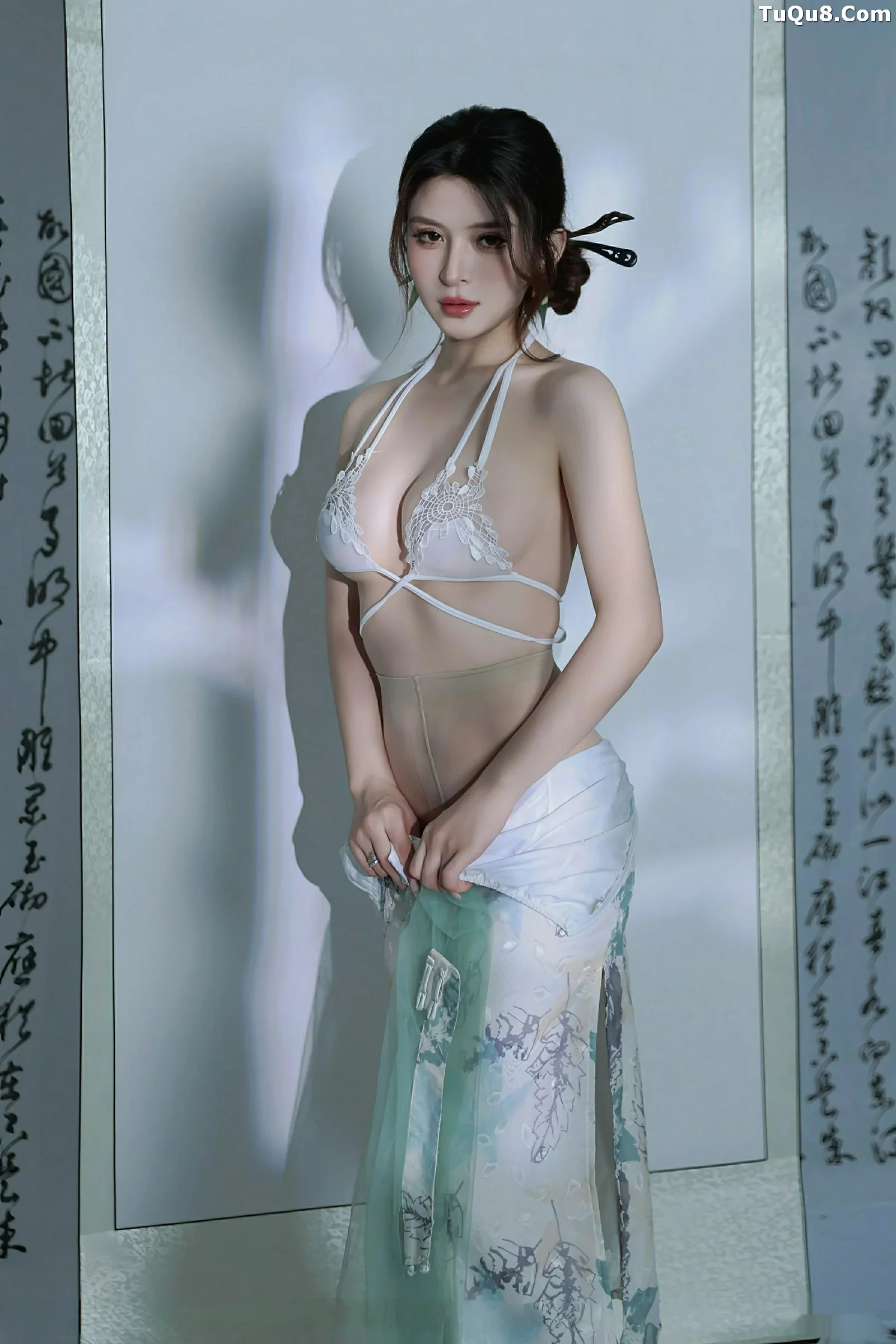 阿依莎写真