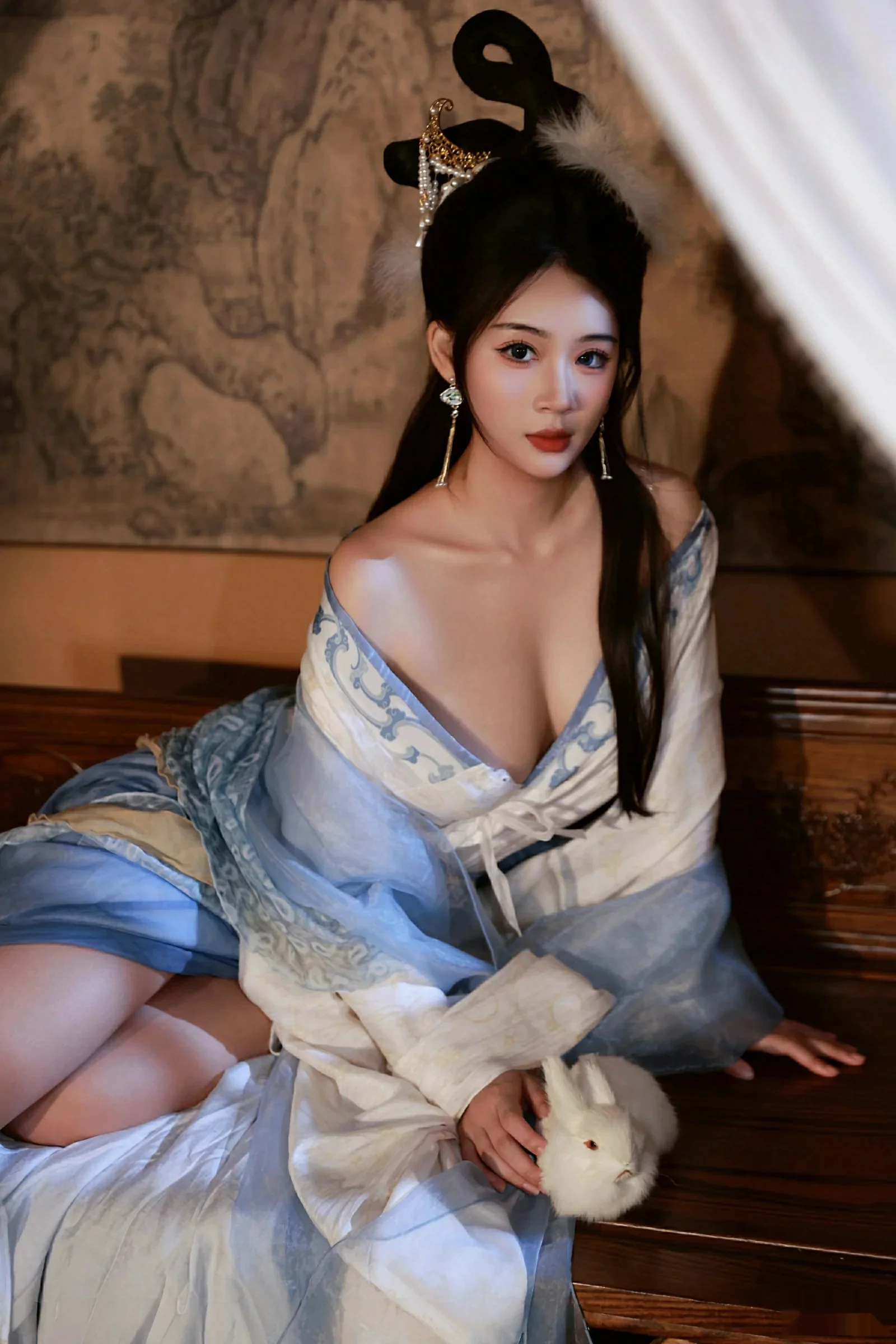 秀人集.com_[XiuRen秀人网]No.10835_模特南乔中秋主题性感汉服装扮配超薄肉丝秀白嫩肌肤诱惑写真76P