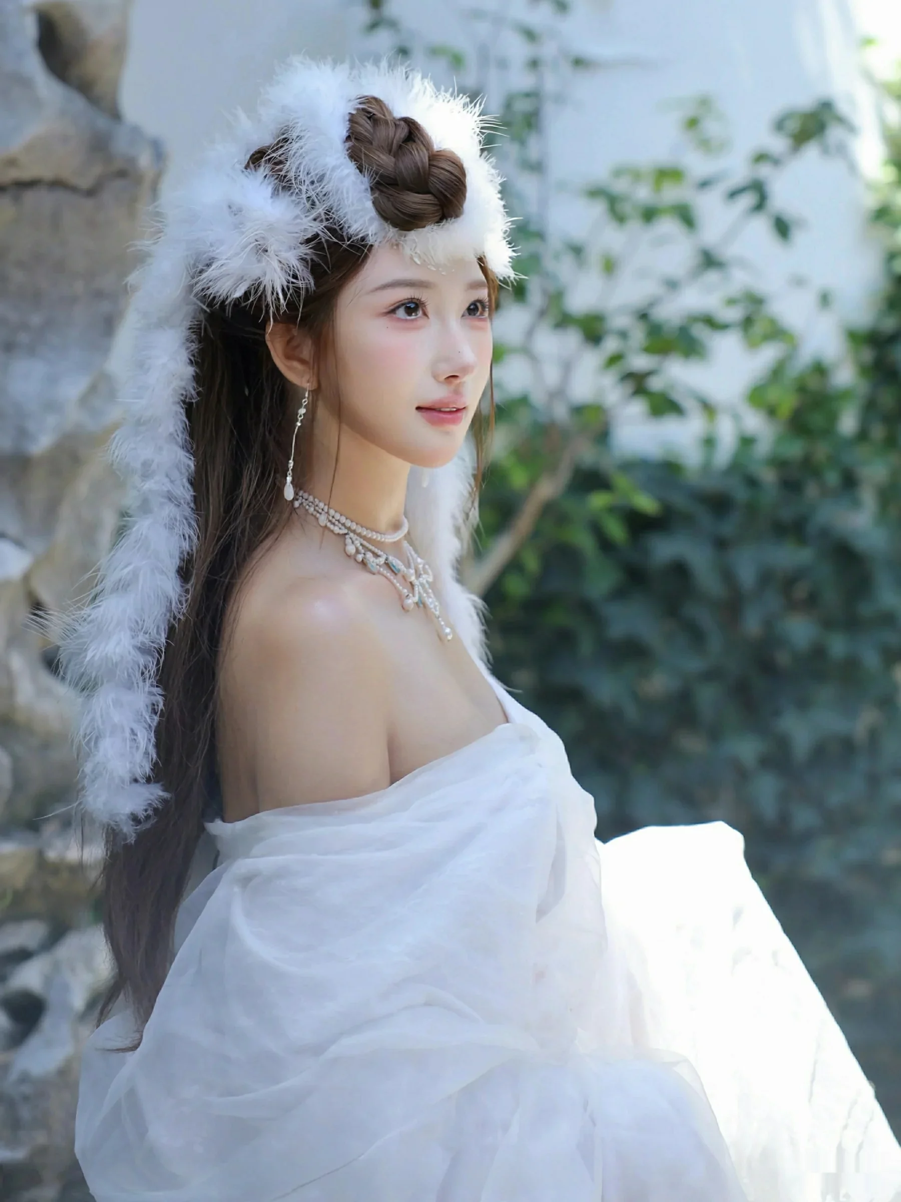 秀人集.com_[XiuRen秀人网]No.10843_模特金允希Yuki性感白色锦毛鼠装扮低胸秀丰腴身材完美诱惑写真78P