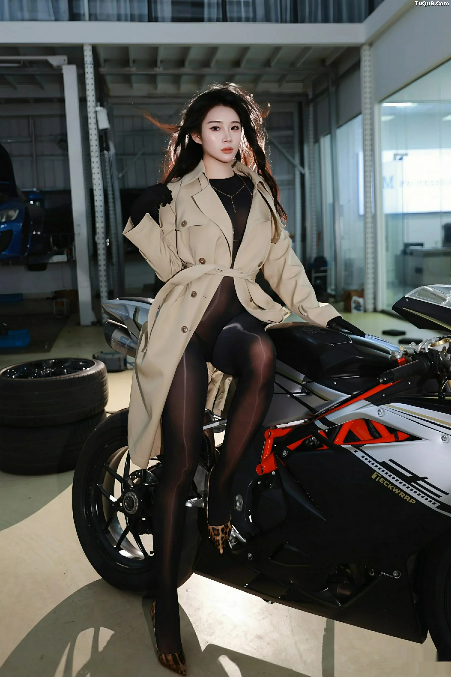 秀人集.com_[XiuRen秀人网]No.10788_模特南乔性感杏色风衣露薄透连体黑丝秀完美身材惹火诱惑写真82P