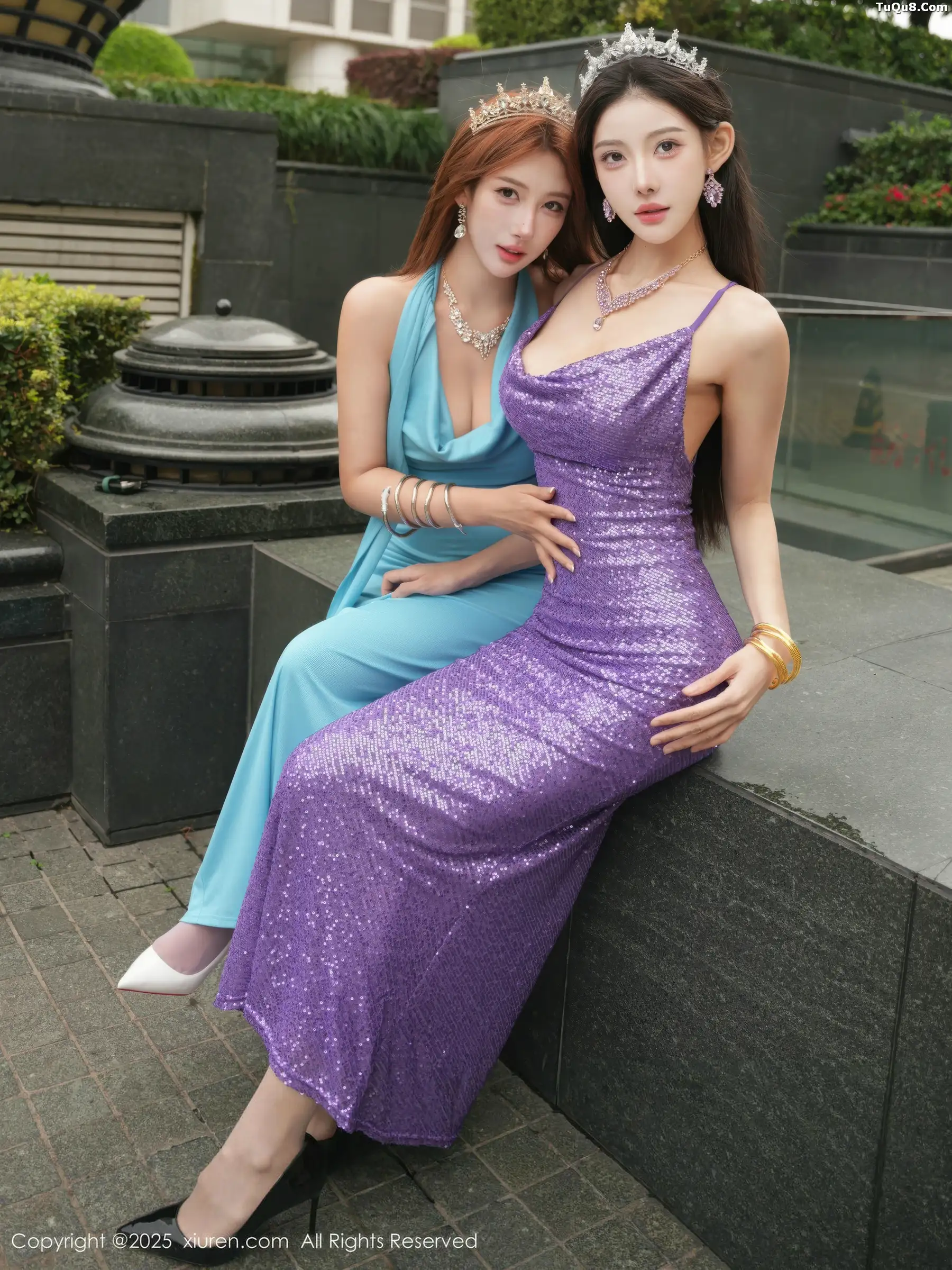 秀人集.com_[XiuRen秀人网]No.10996_模特合集梨霜儿＆金允希Yuki性感双人礼服秀丰腴身材诱惑写真68P