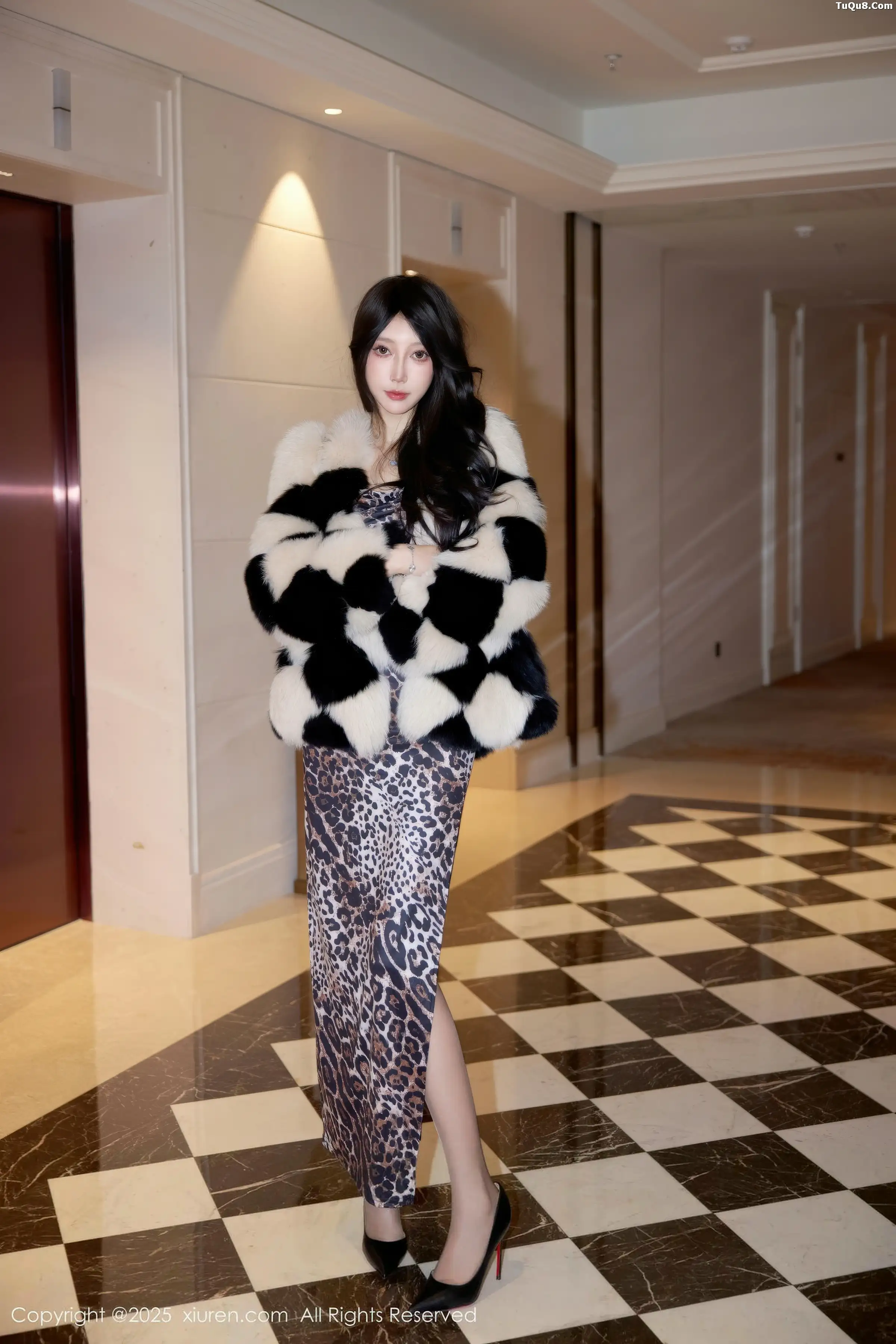 [XiuRen秀人网]第11082期玥儿玥写真-秀人集