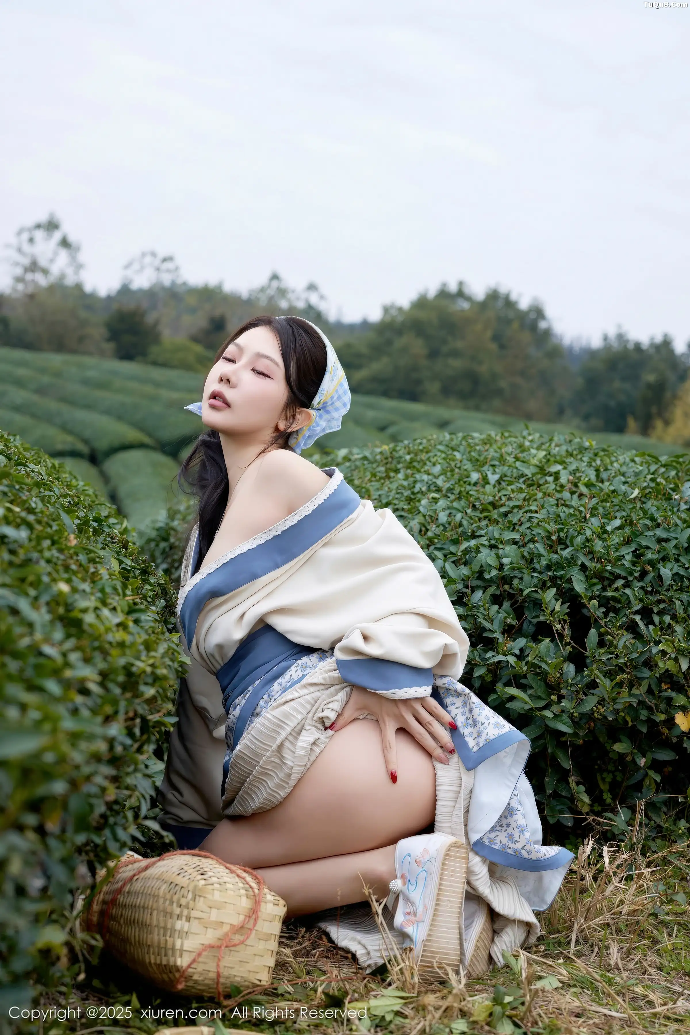 秀人集.com_[XiuRen秀人网]No.11098_模特尹甜甜户外采茶姑娘装扮性感长裙秀翘臀美腿迷人诱惑写真61P