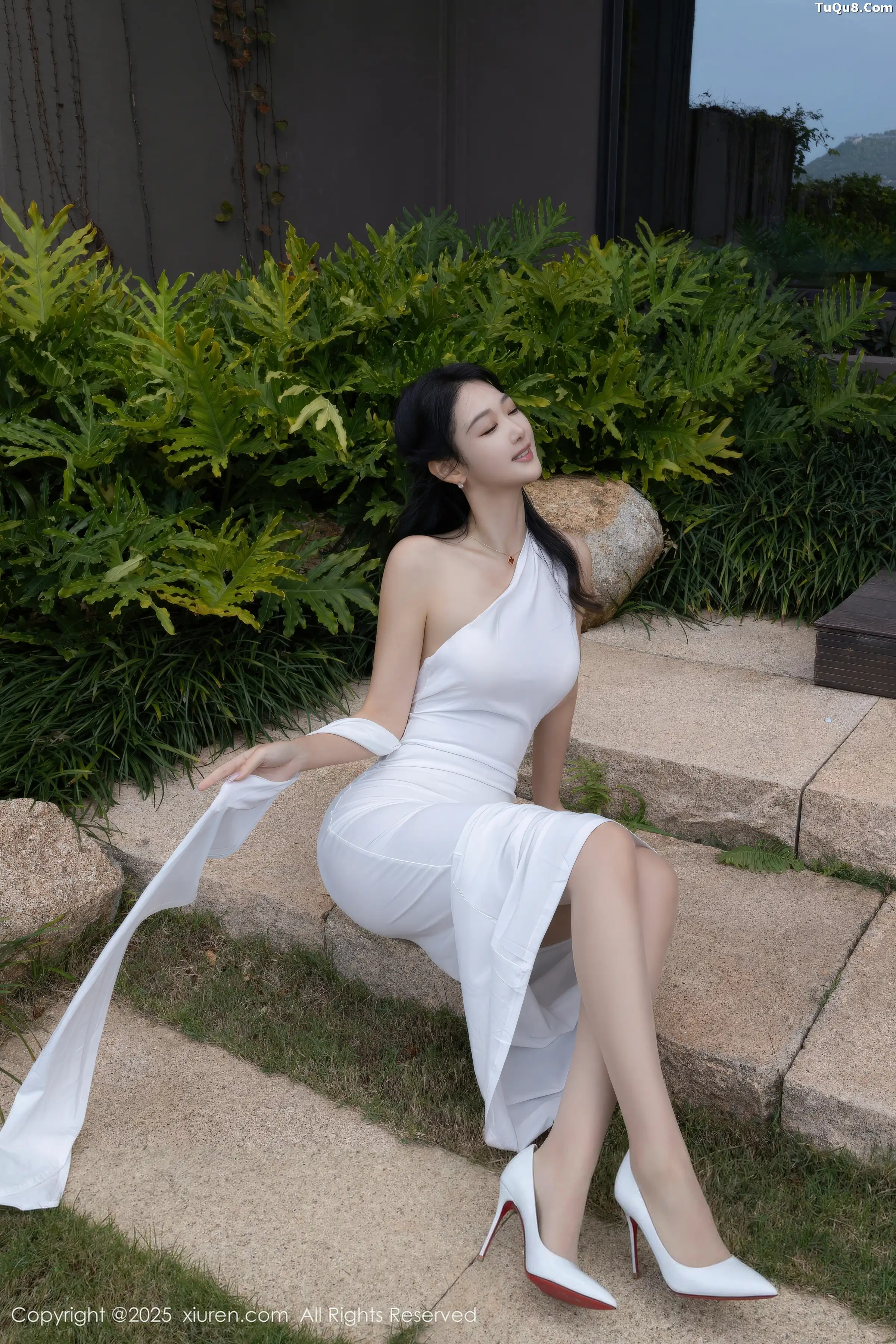 秀人集.com_[XiuRen秀人网]No.11109_模特唐安琪性感白色长裙配超薄无内肉丝秀曼妙身姿撩人诱惑写真77P