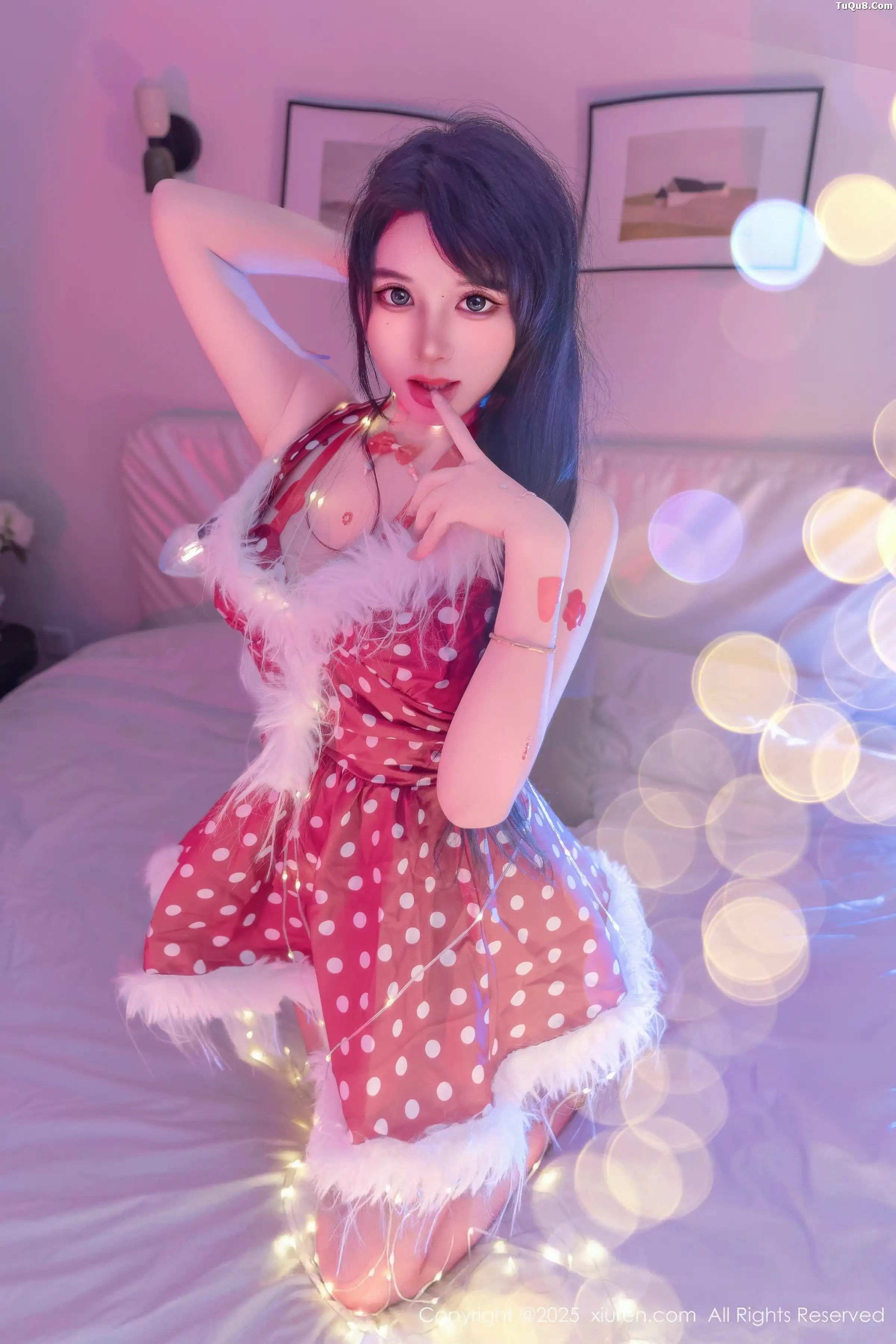 秀人集.com_[XiuRen秀人网]No.11154_模特汐汐爱吃草莓性感红色情趣内衣配红丝吊袜秀惹火身材诱惑写真78P